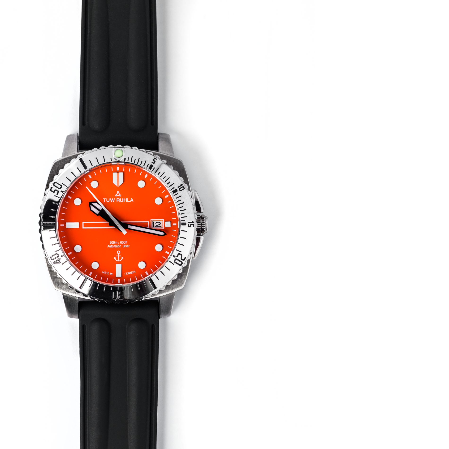 Titan - Buy Titan Analog Silver Dial Women's Watch-2598YL03 |Bharat Time  Style